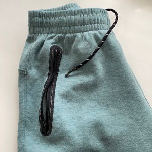 Men’s sweatpants